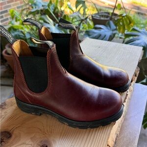 Cherry Red Blundstones